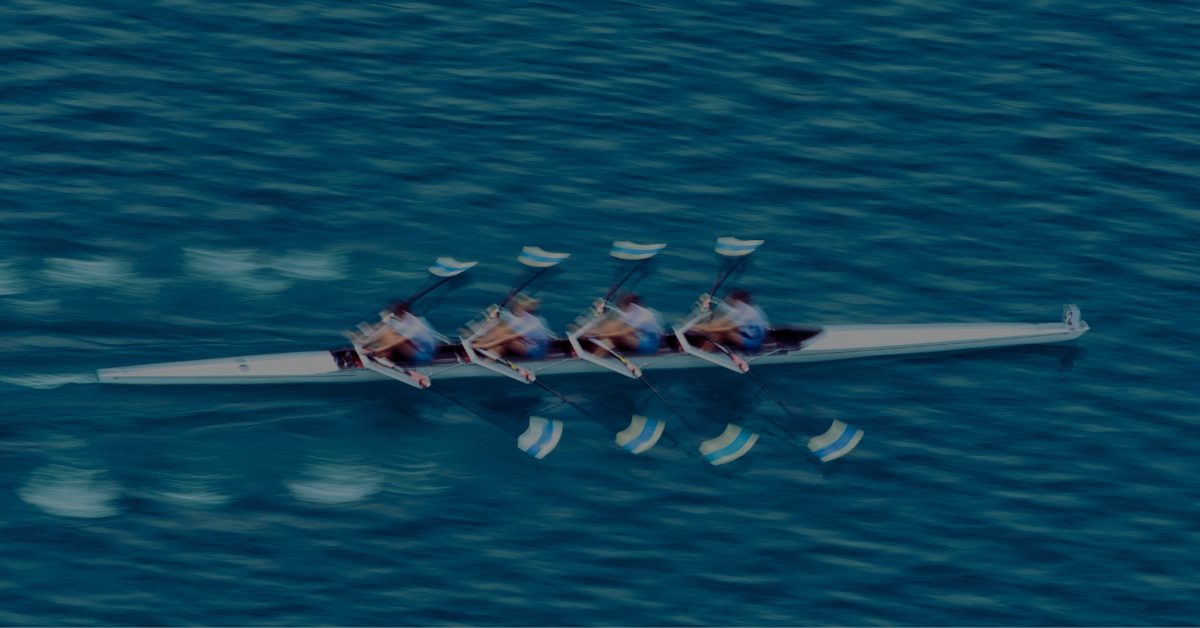 crew team rowing